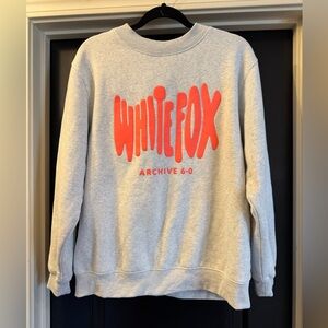 White Fox Boutique 6.0 sweatshirt S/M
